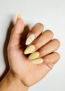 Cool for the Summer: 2025 Holiday Nail Trends Everyone's Raving About